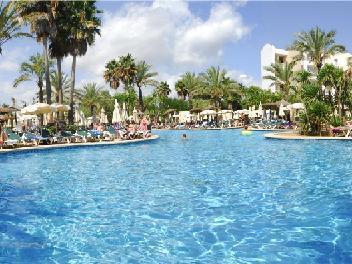 Protur Safari Park Apartahotel 4*